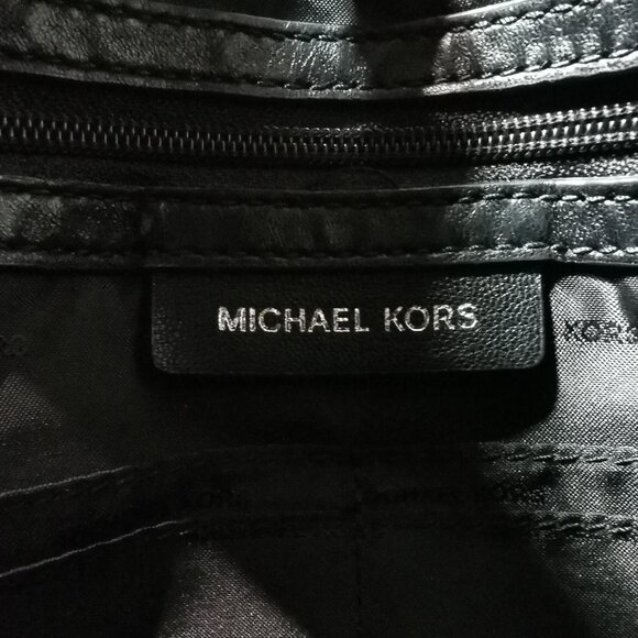 Black/Silver Sloan Quilted & Grommeted Lamb Organizer Crossbody #248 - Picture 7 of 16